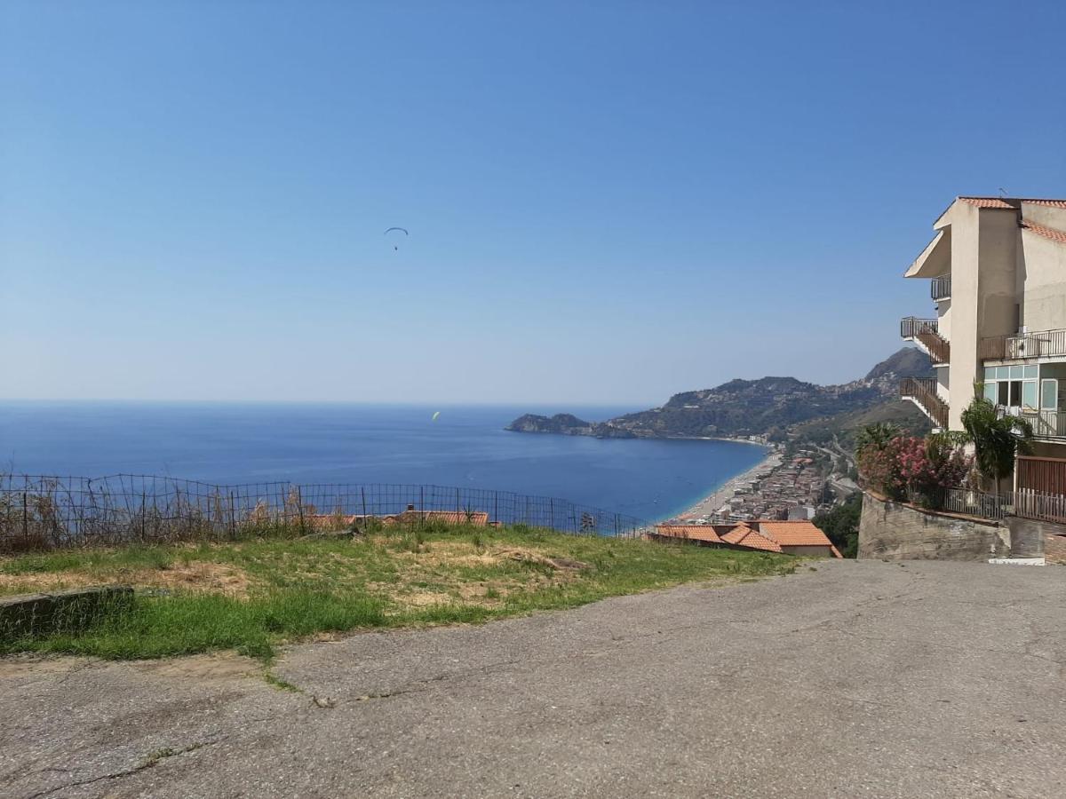 Nuova Casa Giulia Apartment Letojanni Exterior foto