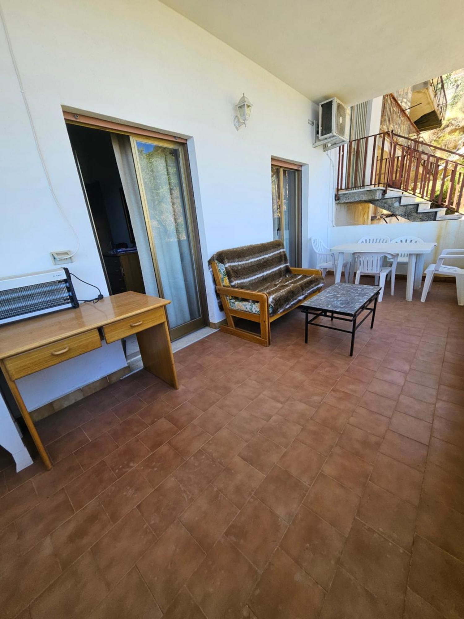 Nuova Casa Giulia Apartment Letojanni Exterior foto